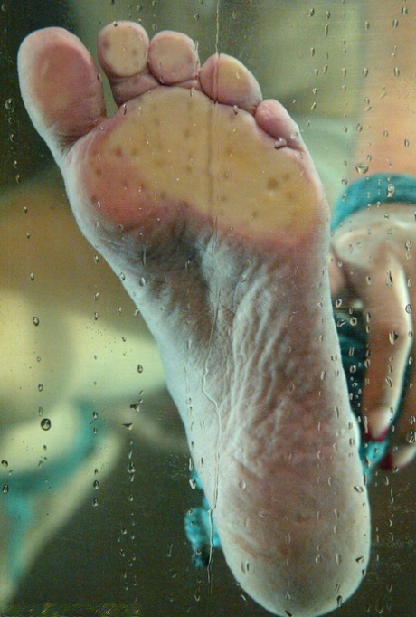 Water Bondage performed by Isis Love Nude Photos