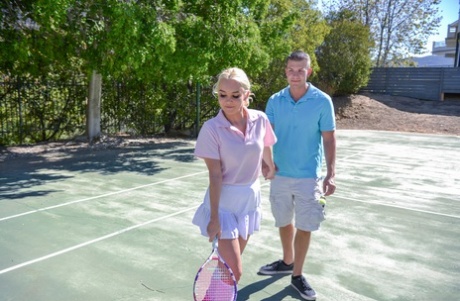 Petite MILF Aaliyah Love gets fucked by her tennis coach after practice