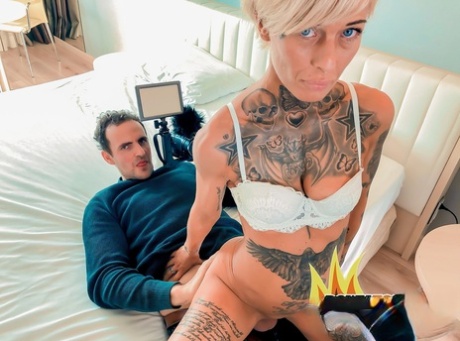 Slutty tattooed MILF Vicky Hundt gets fucked & filmed on the first date