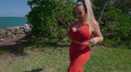 Blonde pornstar with big tits Callie Brooks humping a dick in the van