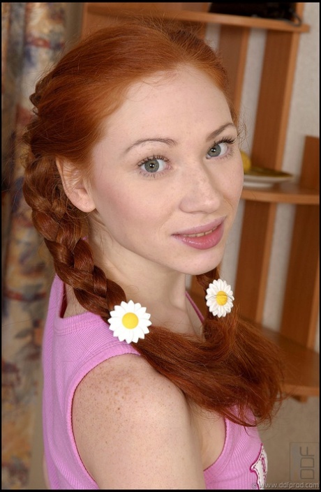 1 By Day performed by Ludmilla Habibulina Naked Pictures