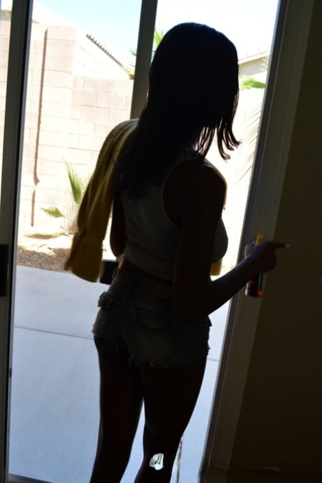 Sexy ebony girlfriend strips outside & reveals her huge tits and ass