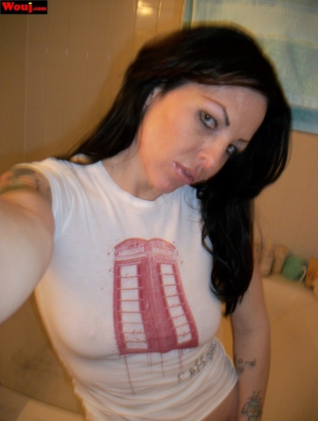 Brunette babe posing for selfies and showing her big booty in cotton panties