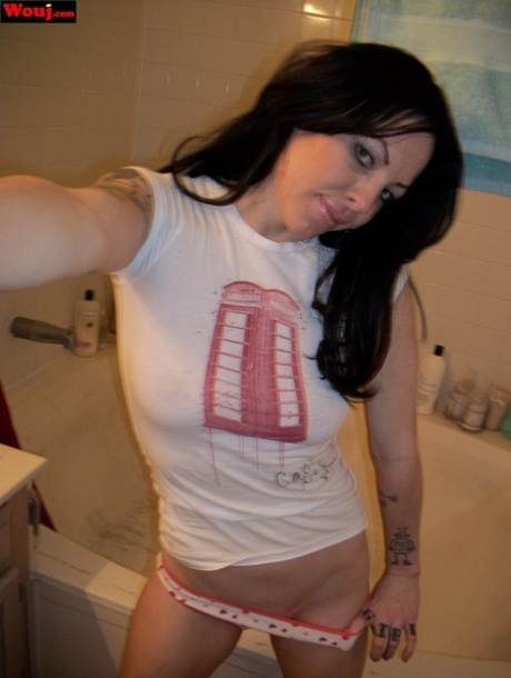 Brunette babe posing for selfies and showing her big booty in cotton panties