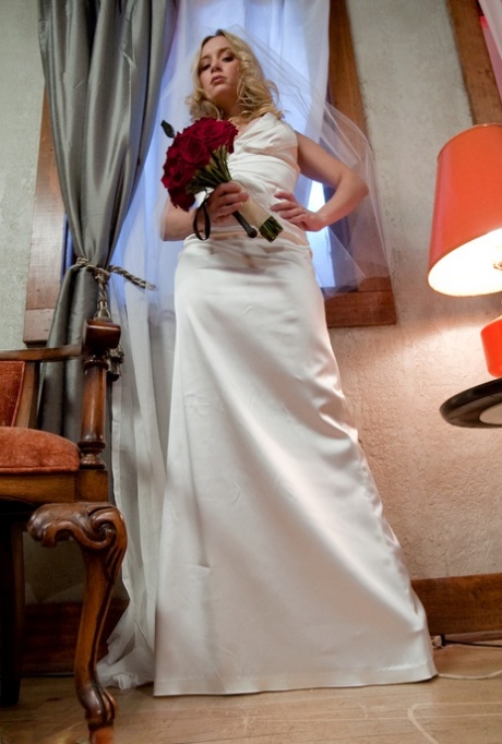 Dominant bride Aiden Starr grabs a long whip and terrifies her cute hubby