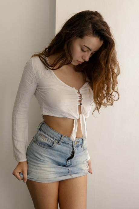 Zishy performed by Nora Hernando Hot Porn Pics