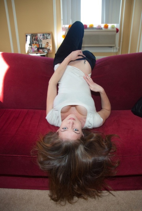 Charming teen Chelsea Dawson shows her stunning beauty in sexy outfits