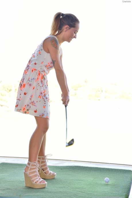 Sporty Charlotte shows her hot nude body after flashing an upskirt in public